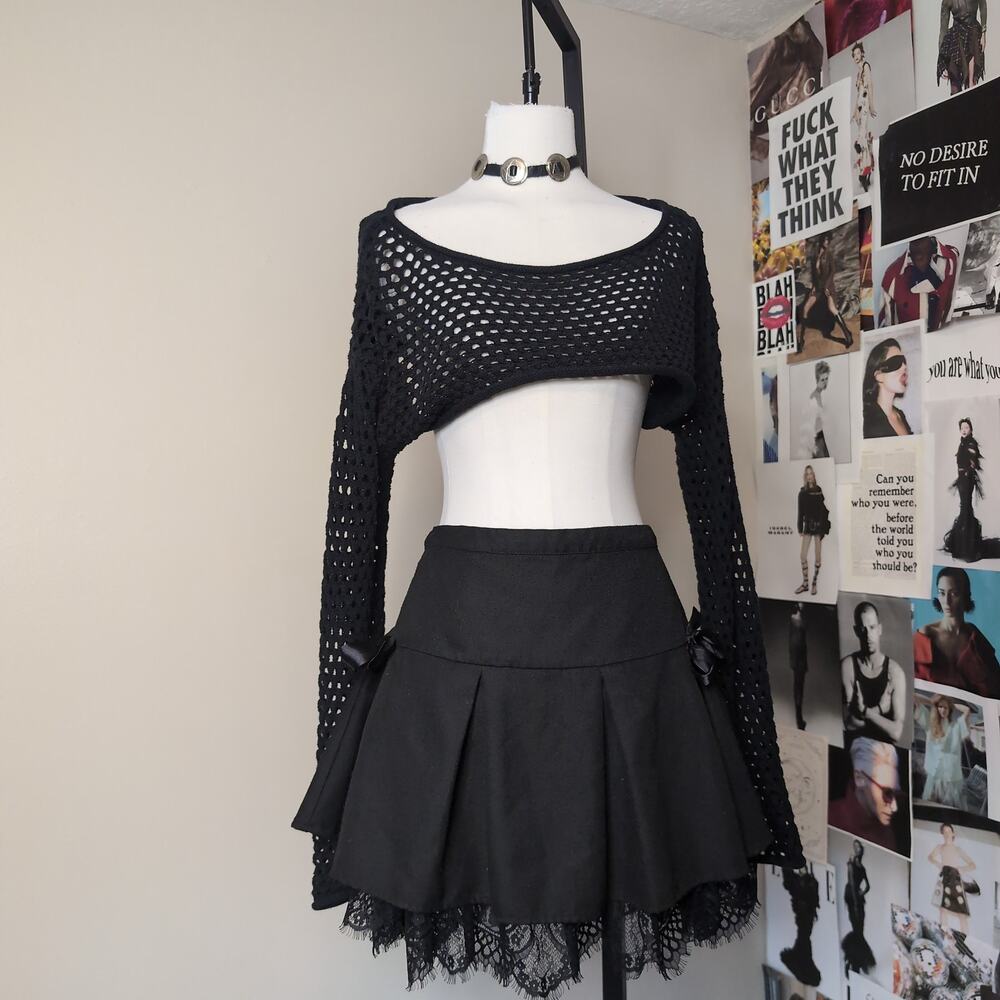 Open Knit Long Sleeve Super Crop Sweater